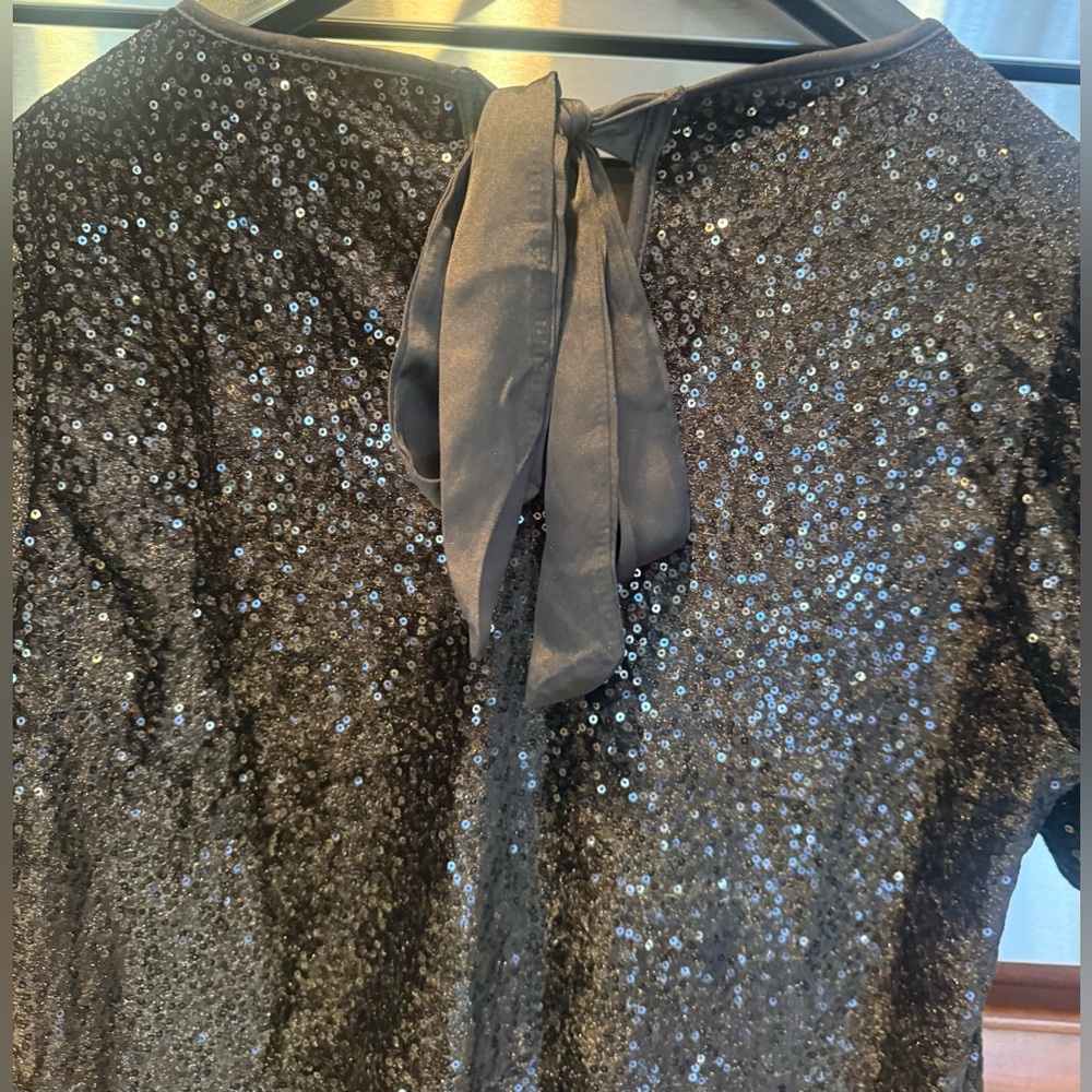 Badgley Mischka Black Sequin Blouse. NWOT - Picture 3 of 6